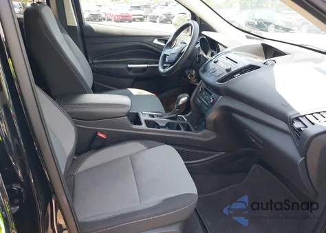 2018 Ford Escape Se из США, поврежденный, VIN 1FMCU0GD2JUD13132